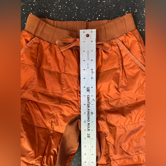 Stoic Vibrant Orange Quilted Pants - Picture 3 of 5